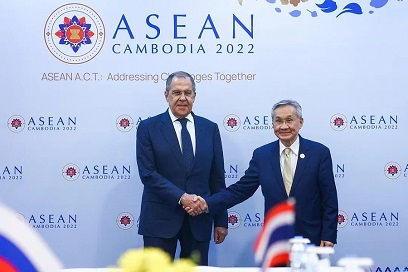 นายเซอร์เกย์ ลาฟรอฟ รัฐมนตรีว่าการกระทรวงการต่างประเทศสหพันธรัฐรัสเซีย ได้พบกับนายดอน ปรมัตถ์วินัย รัฐมนตรีว่าการกระทรวงการต่างประเทศของไทย
